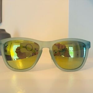 Goodr Sunglasses - Sunbathing With Wizards OG Light Blue